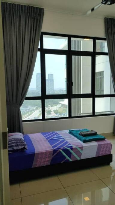 Conezion 3-Bedroom Condo @ Ioi City Mall Putrajaya Serdang  Ngoại thất bức ảnh