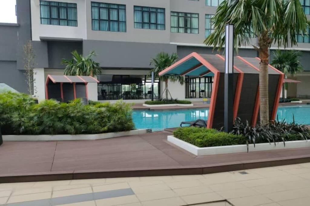 Conezion 3-Bedroom Condo @ Ioi City Mall Putrajaya Serdang  Ngoại thất bức ảnh
