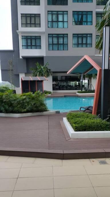 Conezion 3-Bedroom Condo @ Ioi City Mall Putrajaya Serdang  Ngoại thất bức ảnh