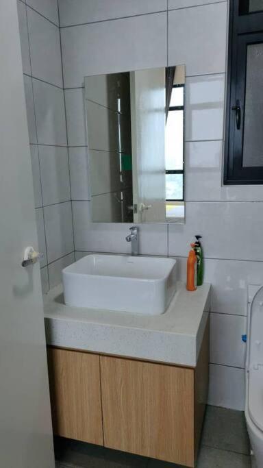 Conezion 3-Bedroom Condo @ Ioi City Mall Putrajaya Serdang  Ngoại thất bức ảnh