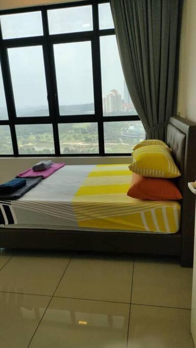 Conezion 3-Bedroom Condo @ Ioi City Mall Putrajaya Serdang  Ngoại thất bức ảnh